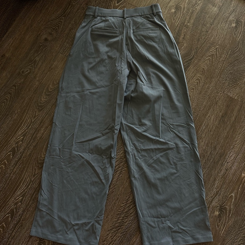 Lululemon Trousers - Picture 3 of 4